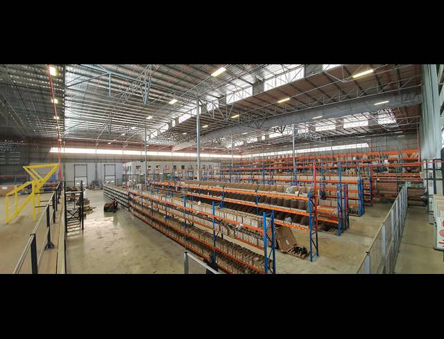 8,291M² WAREHOUSE TO LET IN WATERFALL